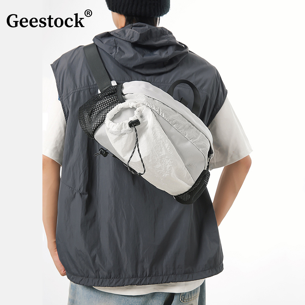 Geestock Trendy Lightweight Sp - Hiking Backpack Waterproof 리뷰 및 가격