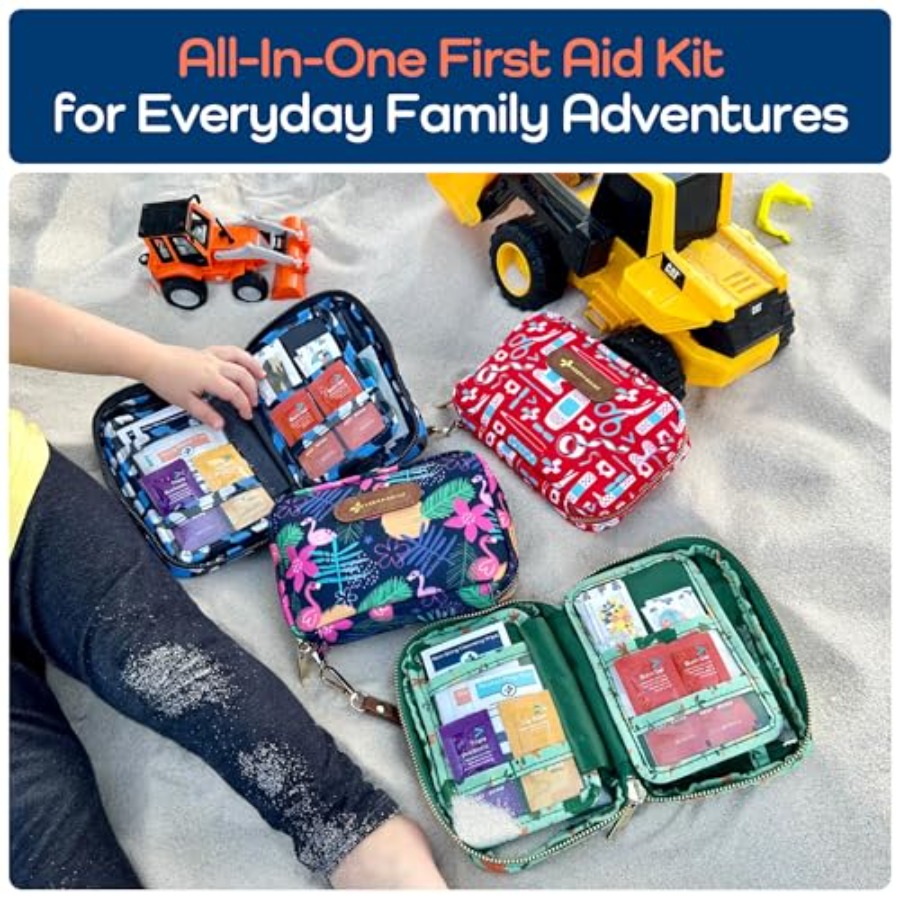 KeepGoing Travel First Aid Kit - Mini Backpack Purse 리뷰 및 가격